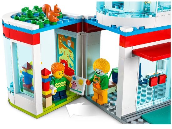 Конструктор LEGO City Community 60330 Больница